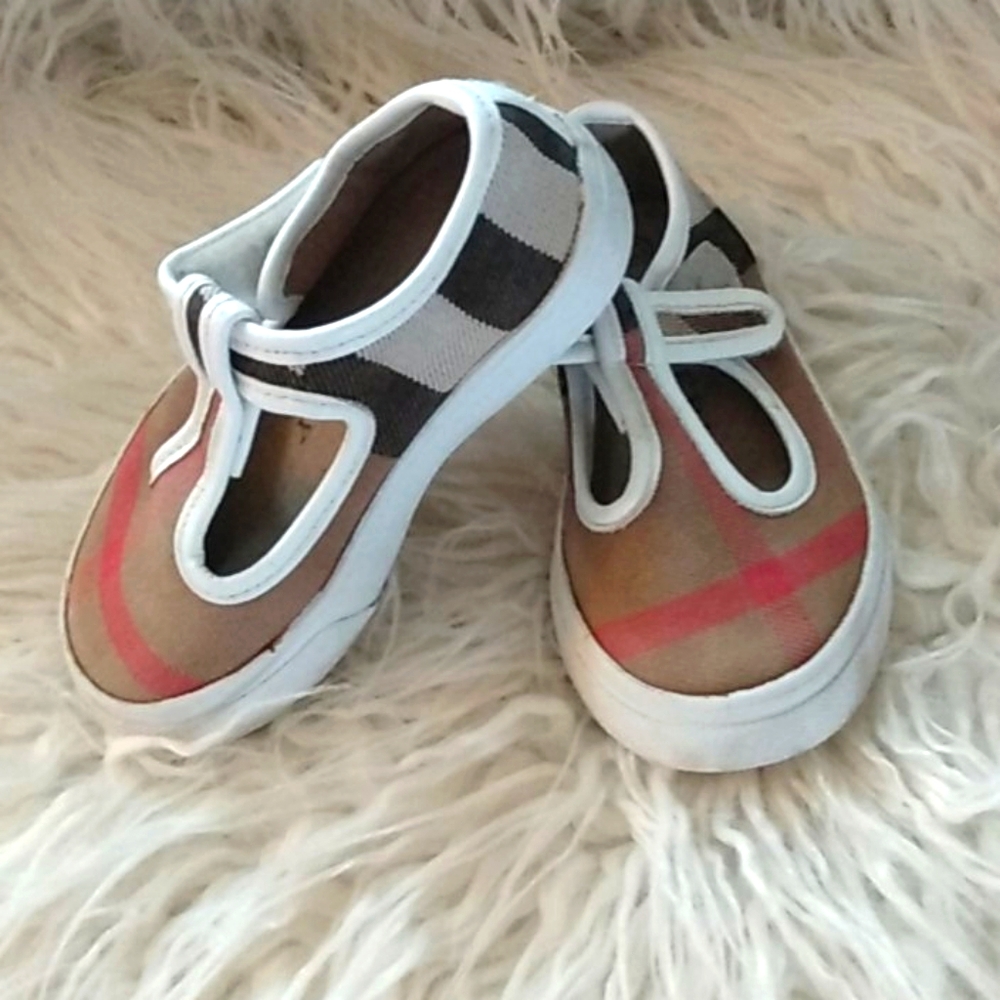 Girl Shoes